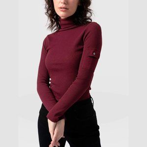 SAINT + SOFIA 1X Roll Neck Pocket Turtleneck RED